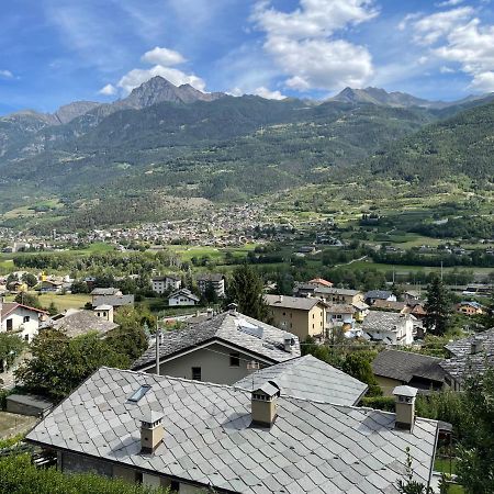 Maison Merlot Apartment Aosta Bagian luar foto