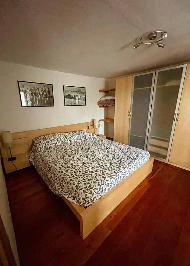 Maison Merlot Apartment Aosta Bagian luar foto